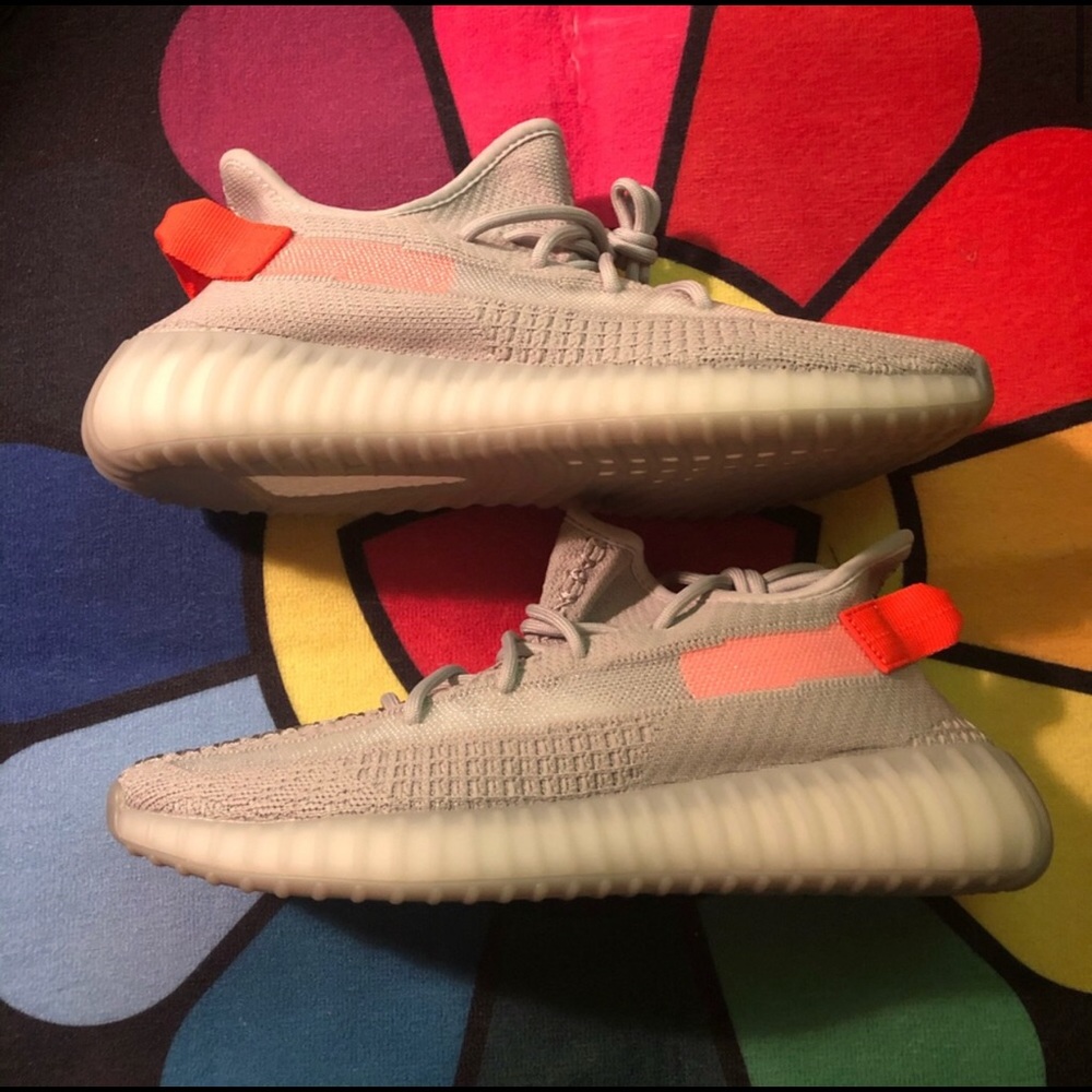 Adidas Yeezy 350v2 Tail Light